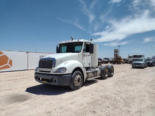 2009 Freightliner Columbia Truck Tractor