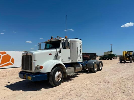 2012 Peterbilt 365 Truck Tractor