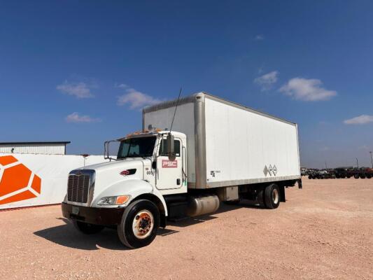 2010 Peterbilt PB335 Box Truck