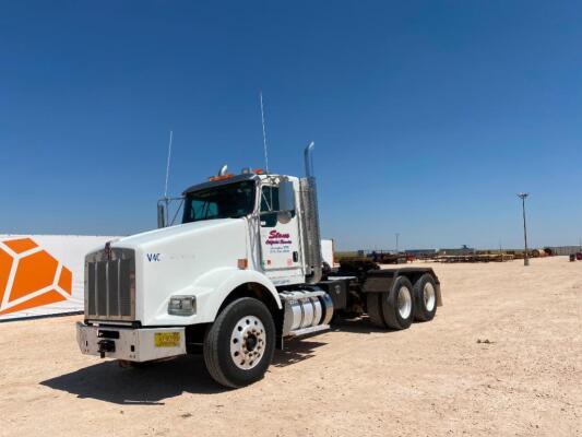 2014 Kenworth T800 Truck Tractor