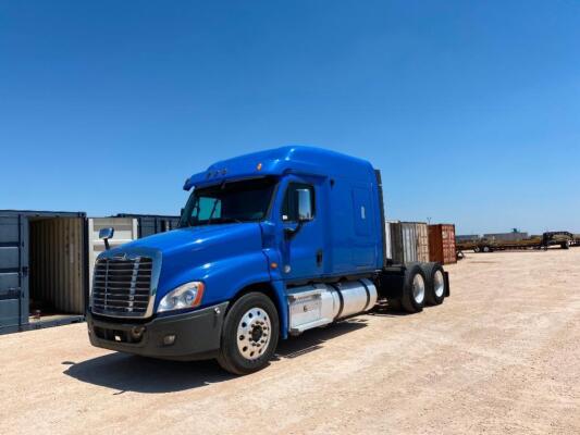 2013 Freightliner Cascadia 125 Truck Tractor