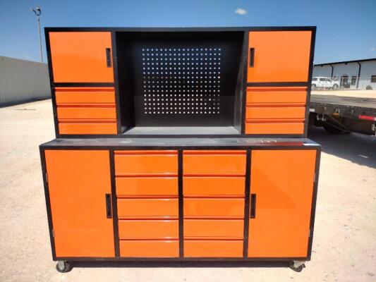 Unused Work Bench,16 Drawers and 4 Cabinets