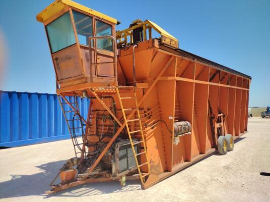 Bush Hog Cotton Module Builder w/Propane Motor
