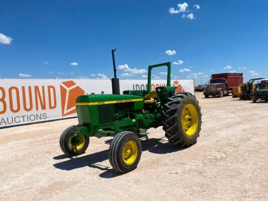 1976 John Deere 2440 Tractor