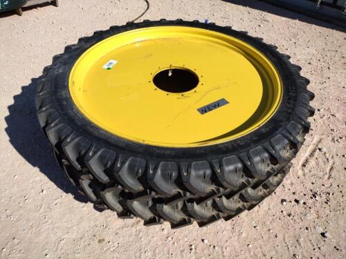 (2) John Deere Wheels w/Tires 210/95 R 44