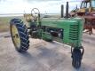 John Deere (B) Tractor - 4