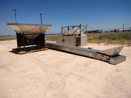 Adams Fertilizer Hopper and Conveyor/Grain Storage Bin