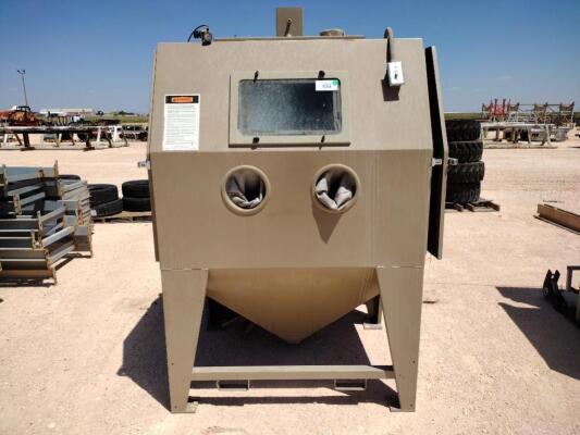 Clemco Blast Cabinet