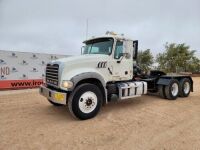 2015 Mack GU713 Truck, VIN # 1M1AX09Y1FM022129