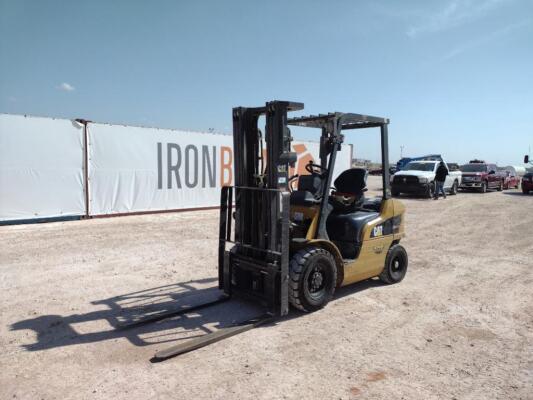 Cat GP25N5 Forklift