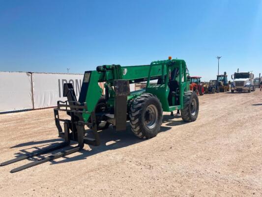 2015 JLG 10054 Telescopic Forklift