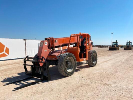 2011 JLG 8042 Telescopic Forklift