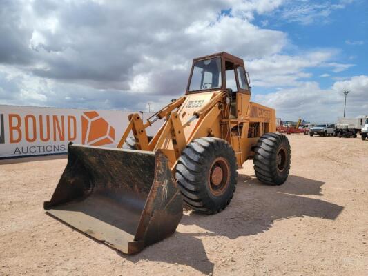 Case W 24C Wheel Loader