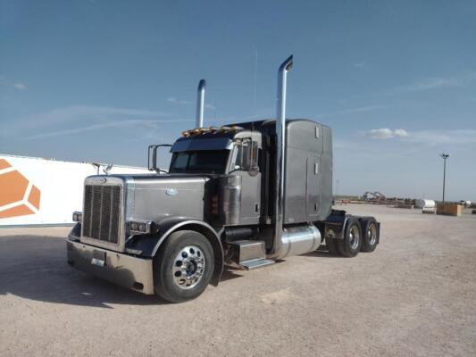 2005 Peterbilt 379 Truck Tractor