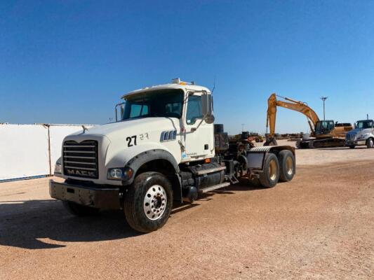 2008 Mack GU713 Truck Tractor