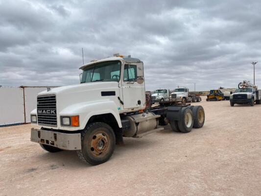 2003 Mack CH613 Truck Tractor