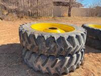 John Deere 480/80R50 Tractor Duals