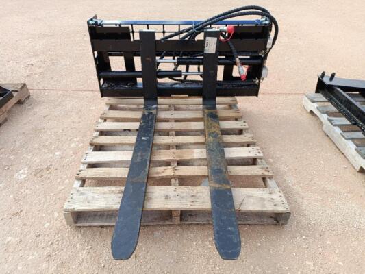 Unused SA-ZD Hydraulic Pallet Forks (Skid Steer Attachment)