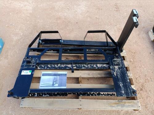 Unused AGT JDCPF42-2200-FF Pallet Forks Attachment