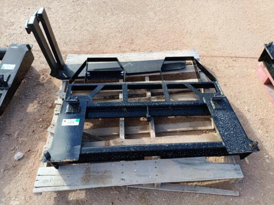 Unused AGT JDCPF42-2200-FF Pallet Forks Attachment