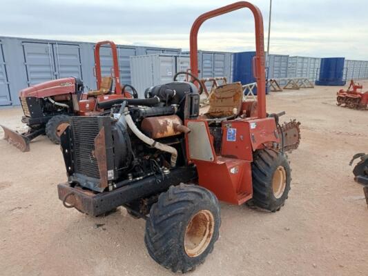 Ditch Witch RT40 Trencher