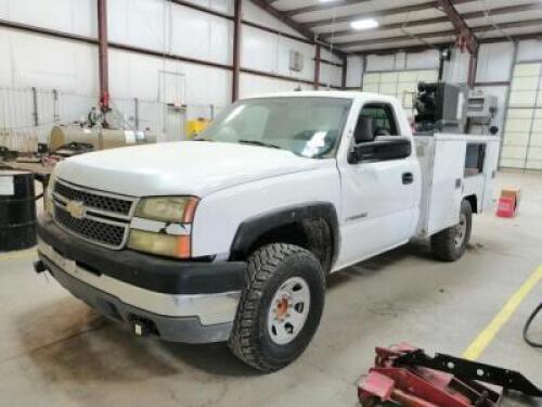 2005 Chevrolet 2500HD Service Pickup