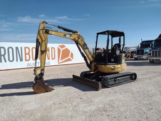 2018 Cat 304E2 CR Mini Excavator