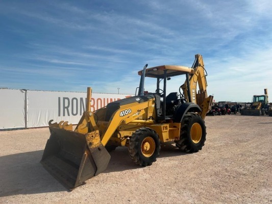 2004 John Deere 410G Backhoe