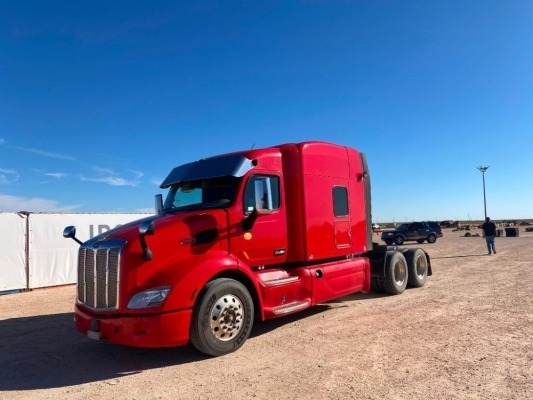 2019 Peterbilt 579 Truck Tractor