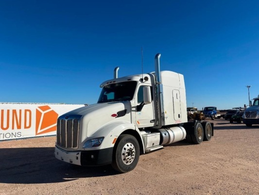 2014 Peterbilt 579 Truck Tractor