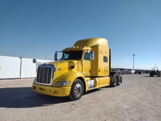 2012 Peterbilt 386 Truck Tractor