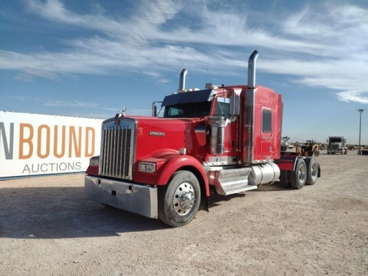 2008 Kenworth W900 Truck Tractor