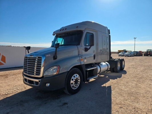 2015 Freightliner Cascadia 125 Truck Tractor