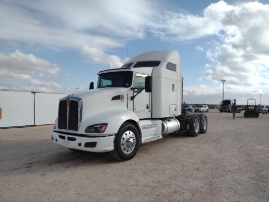 2009 Kenworth T600 Truck Tractor