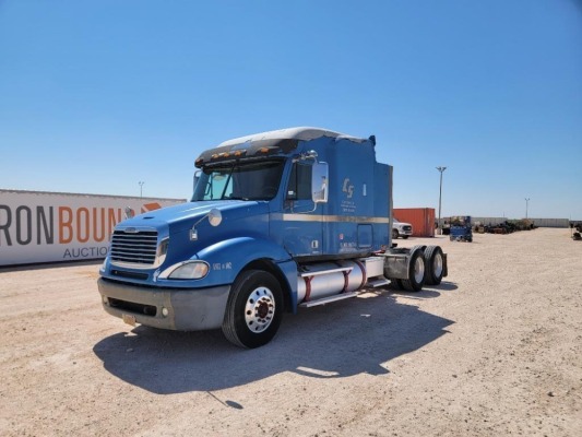 2007 Freightliner Columbia Truck Tractor