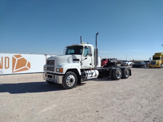 2008 Mack CHU613 Truck Tractor