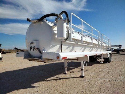 2013 Dragon 130BBL Vacuum Tank Trailer