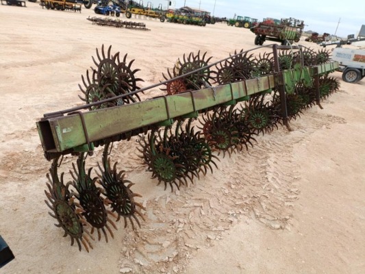 John Deere 400 Rotary Hoe