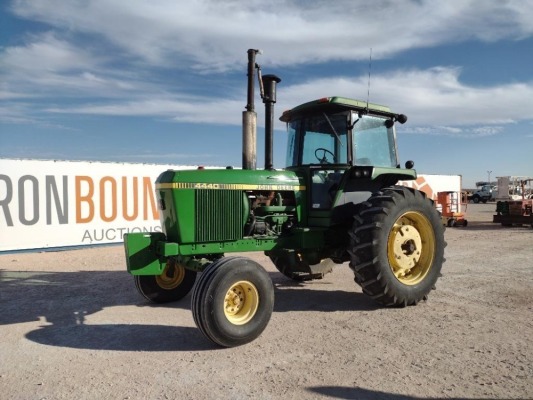 1982 John Deere 4440 Tractor