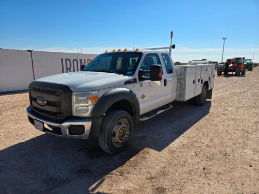 2016 Ford F-450 XL Super Duty Service Truck