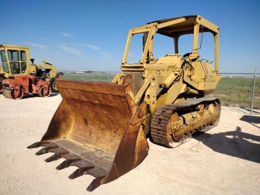 Komatsu D-57S-1 Track Loader