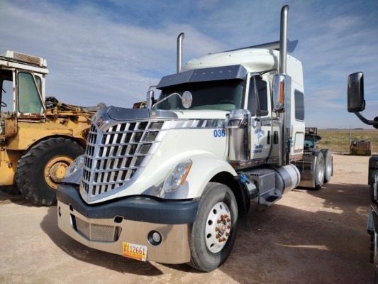 2016 International Lone Star Truck Tractor