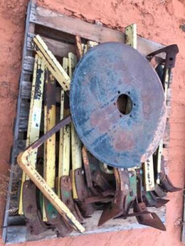 Pallet with Cultivator Shanks