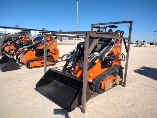 Unused 2024 EGN EG36C Mini Skid Steer Loader