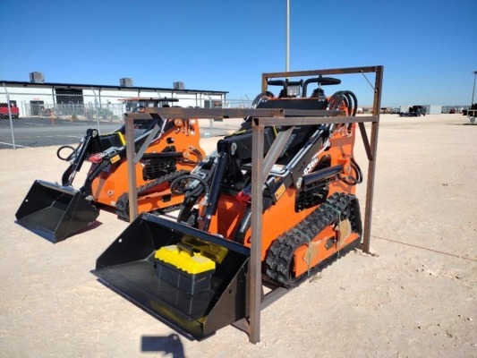 Unused 2024 EGN EG36C Mini Skid Steer Loader