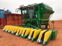 2005 John Deere 7460 DSL. Cotton Stripper
