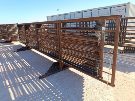 (10) Free Standing 24Ft Fence Panels (1) w/ 6Ft Gate