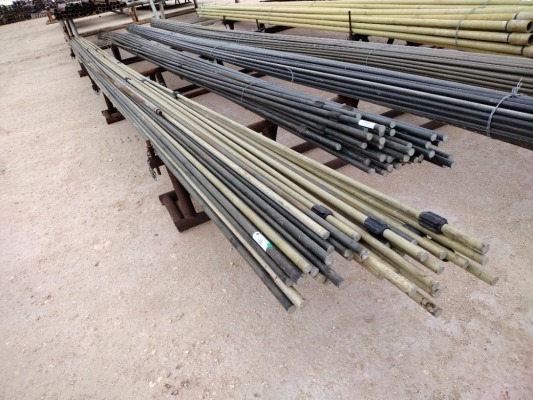 Approx (50) 1 1/4'' Fiberglass Rods