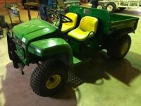 John Deere 4x2 Gator