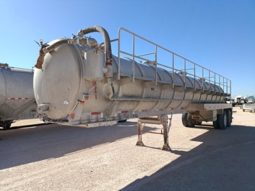 2012 Overland 150BBL Alum Vacuum Tank Trailer